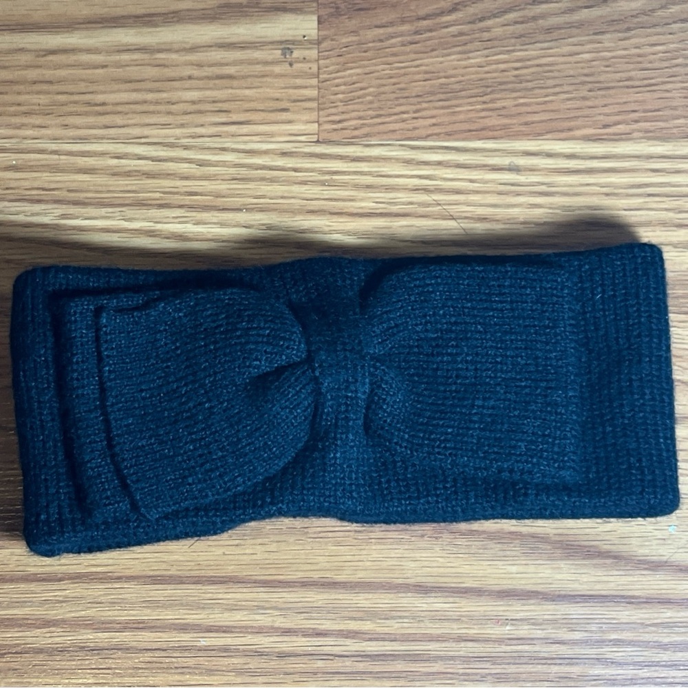 kate spade Black Knit Headband with Logo Tag